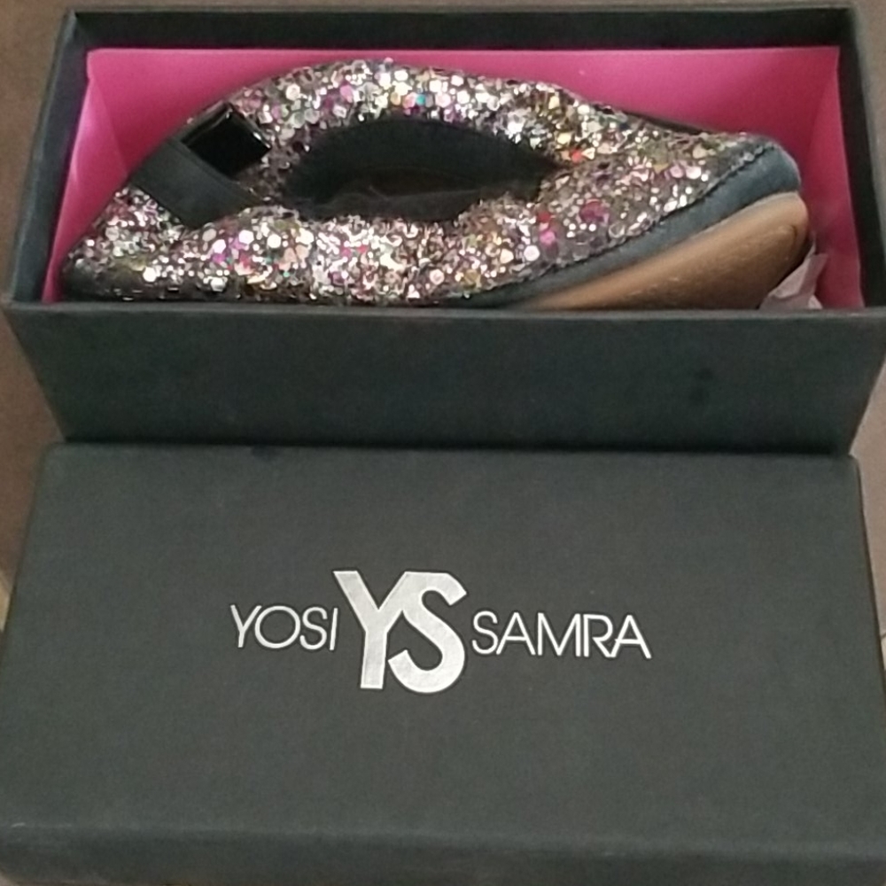 Yosisamra shoes